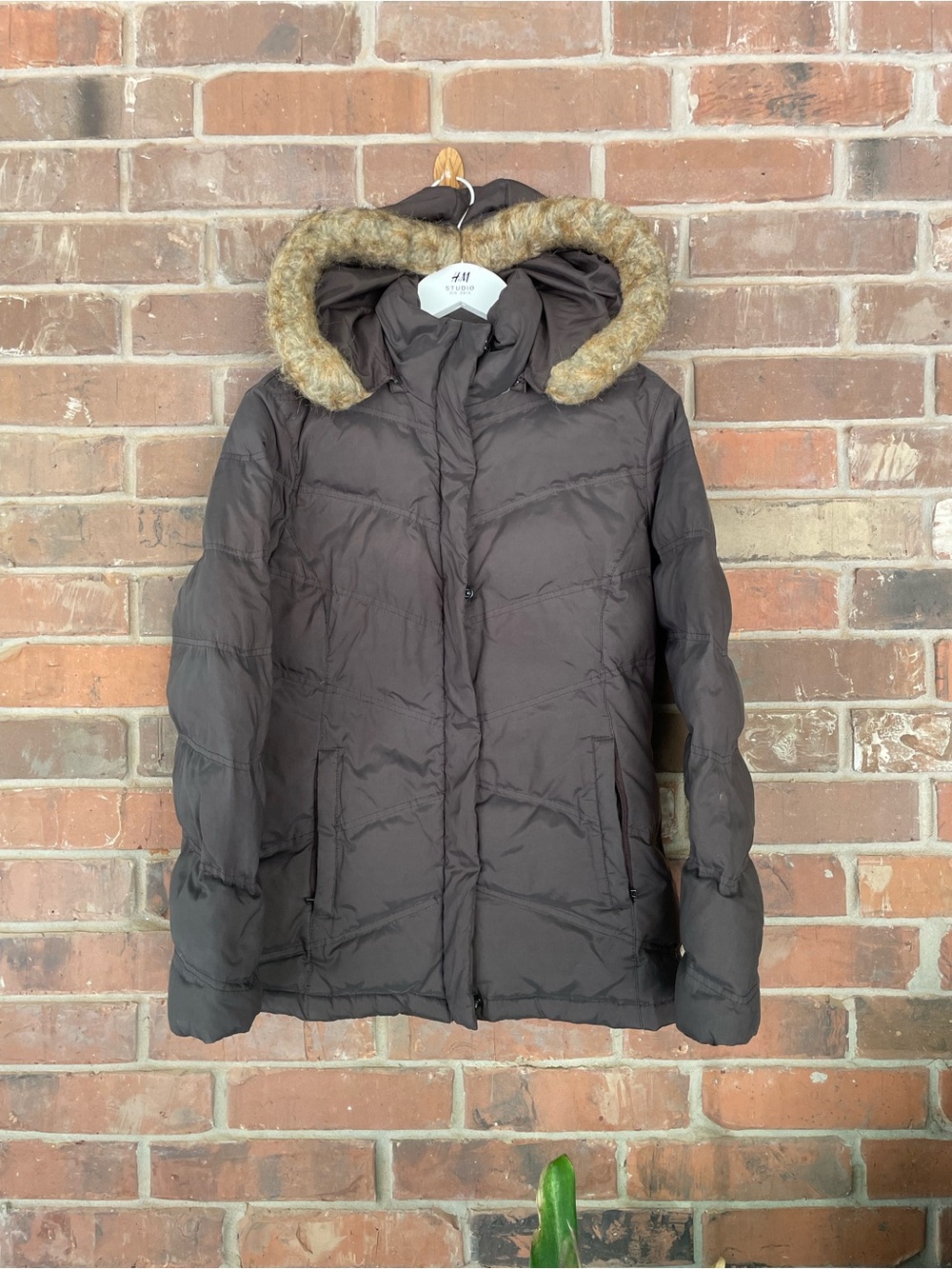 New York & company Hooded Puffer Coat with Faux Fur Trim Size M #220